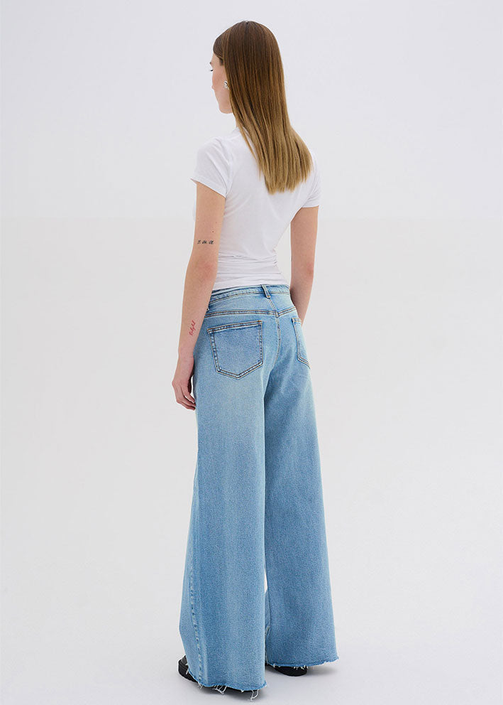 My Essential Wardrobe Dango XWide Jeans - Light Blue Retro Wash