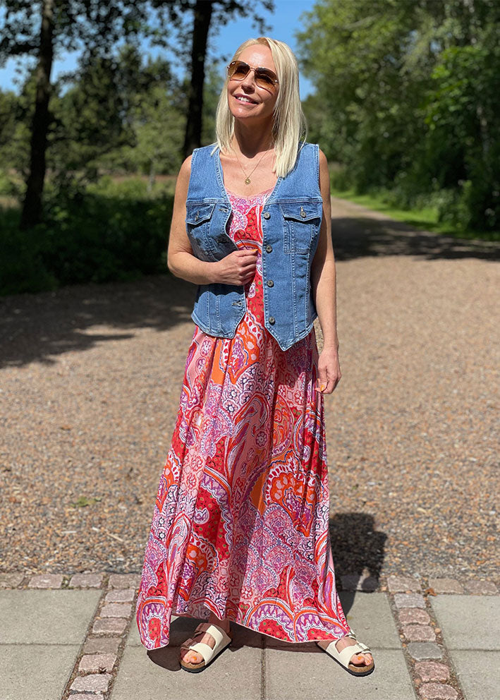 One Season Antoinette Viscose Stropkjole - Brazil