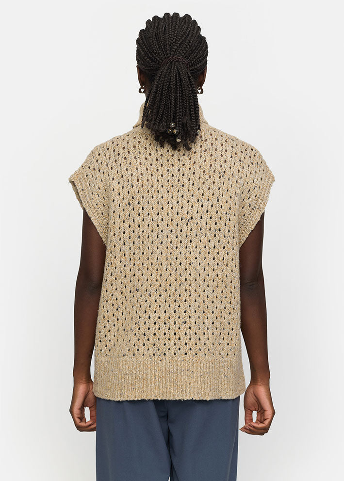 Soft Rebels Sila Highneck Vest Knit SR524-212 Taos Taupe