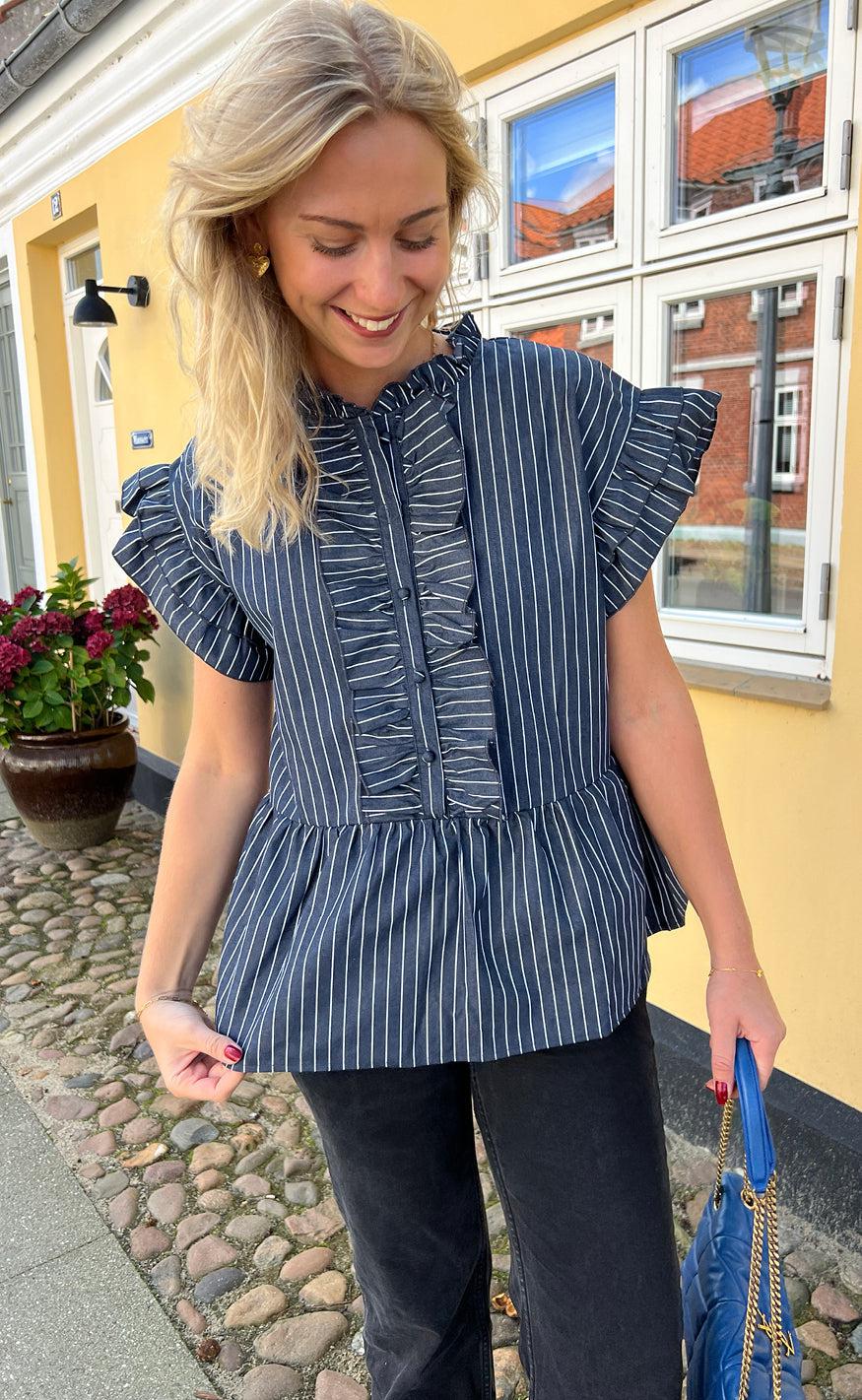 Say INA Copenhagen Top - Freya - Denim Blue Pinstripe