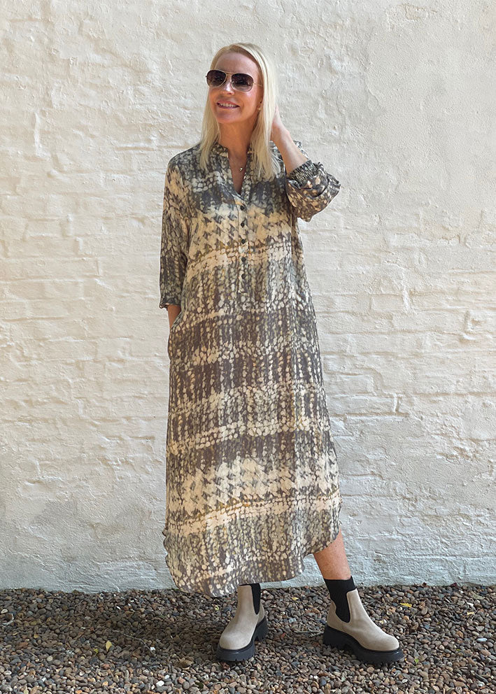 Gustav Madonna midi+ dress 52519 Kjole - Olive w. Beige Print