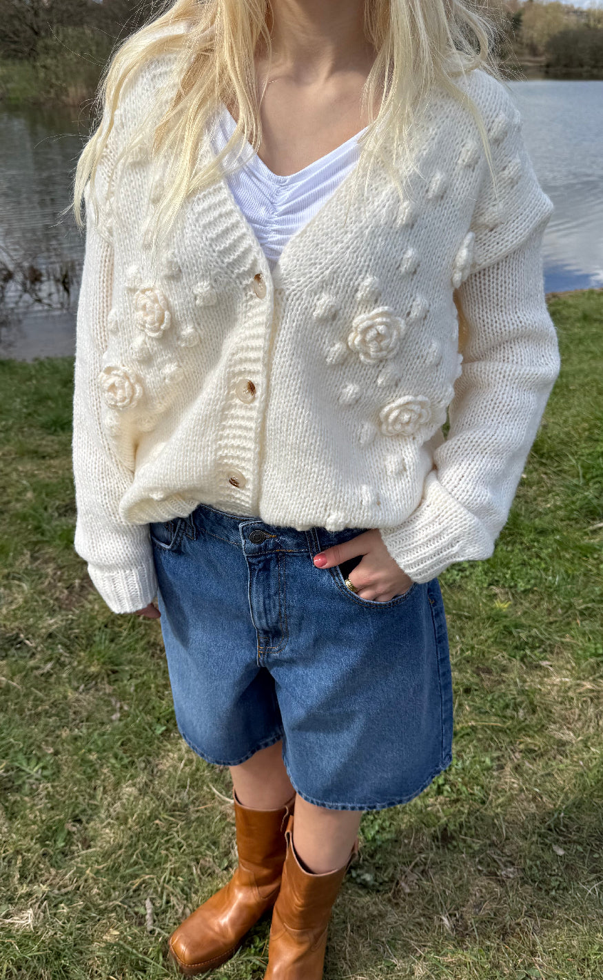 Luxzuz Cardigan - Bendie - Cream
