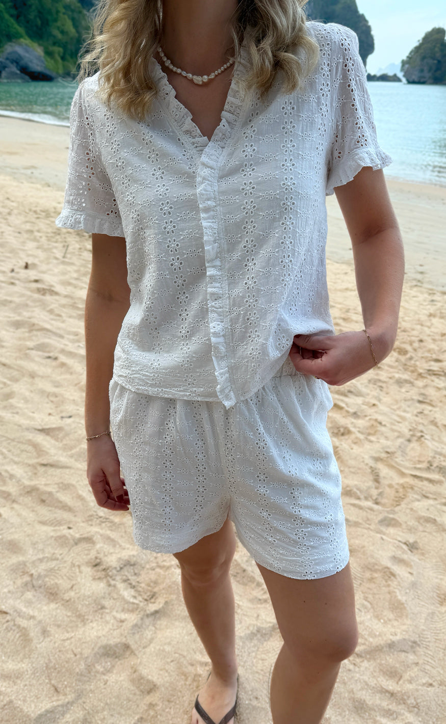 Say INA Copenhagen Shorts - Catja - White Broderie Anglaise