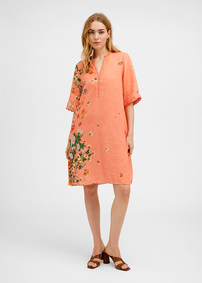 Gustav Costa shirt dress 49517-85309 Kjole - Coral w. Embr. Flower Print Levere