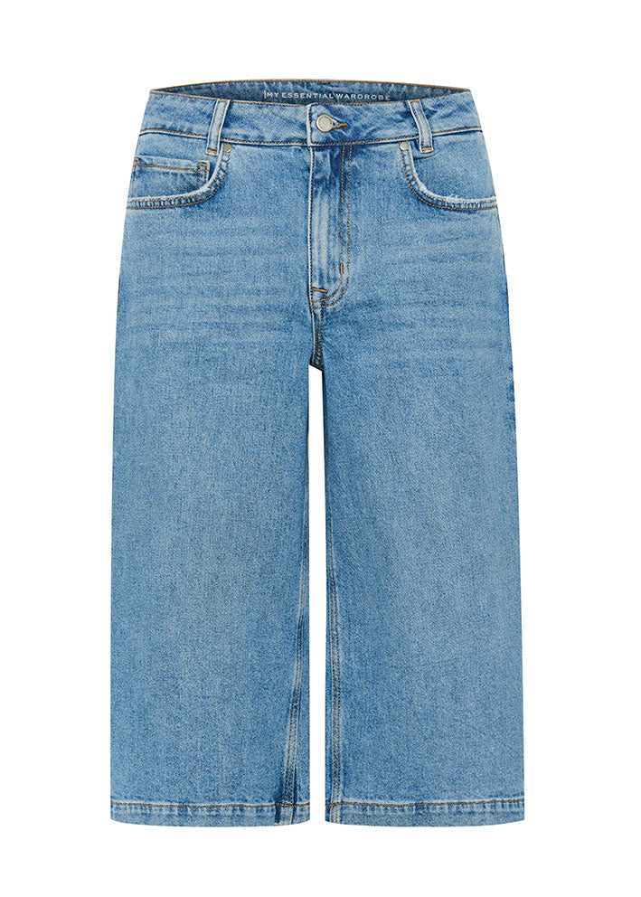 My Essential Wardrobe Dango High X-Wide Shorts - Medium Blue
