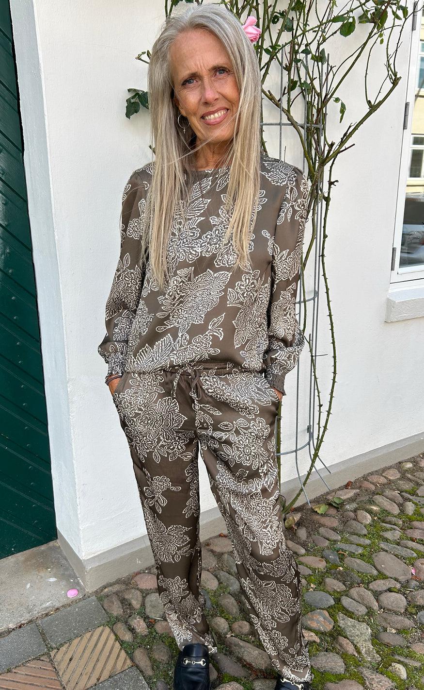 Say INA Copenhagen Bukser - Ida - Dark Brown Flower
