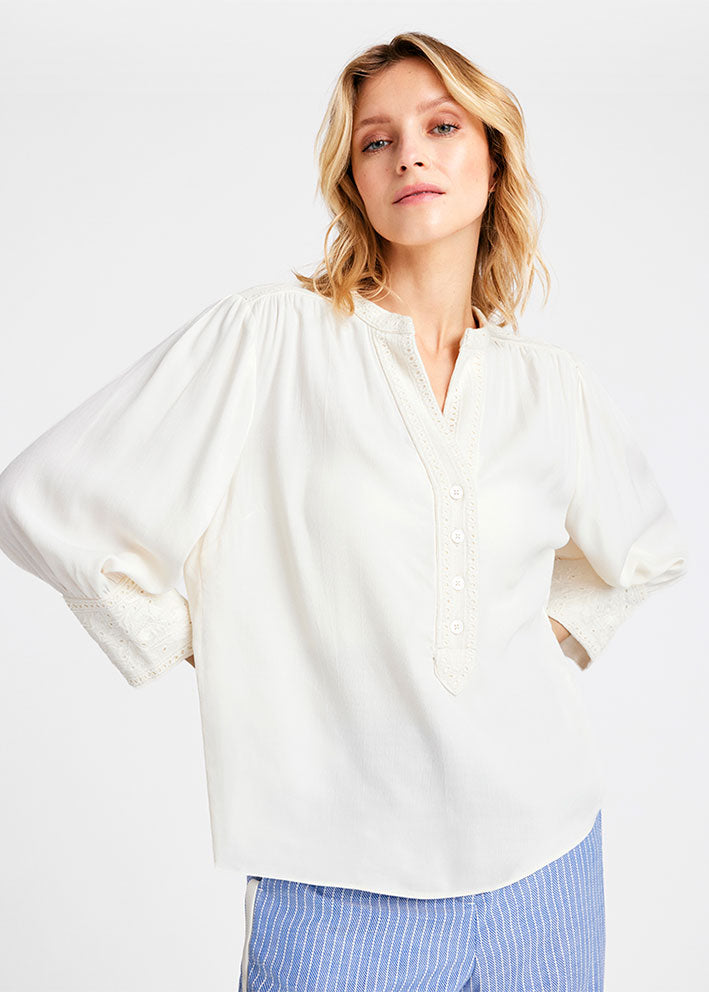 Gustav Jennie embroidery blouse 56643 Antique White