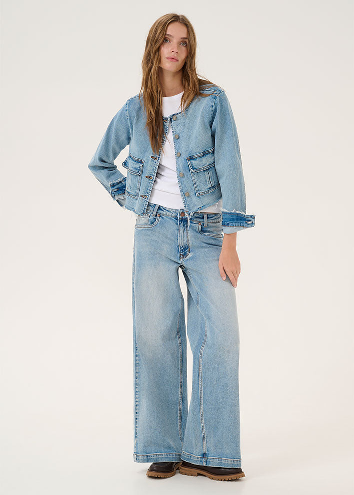 My Essential Wardrobe Dango Short Jacket - Light Blue Retro Wash