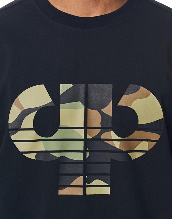 pelle-pelle-combat-icon-t-shirt_3.jpg Pelle Pelle Combat Icon T-Shirt