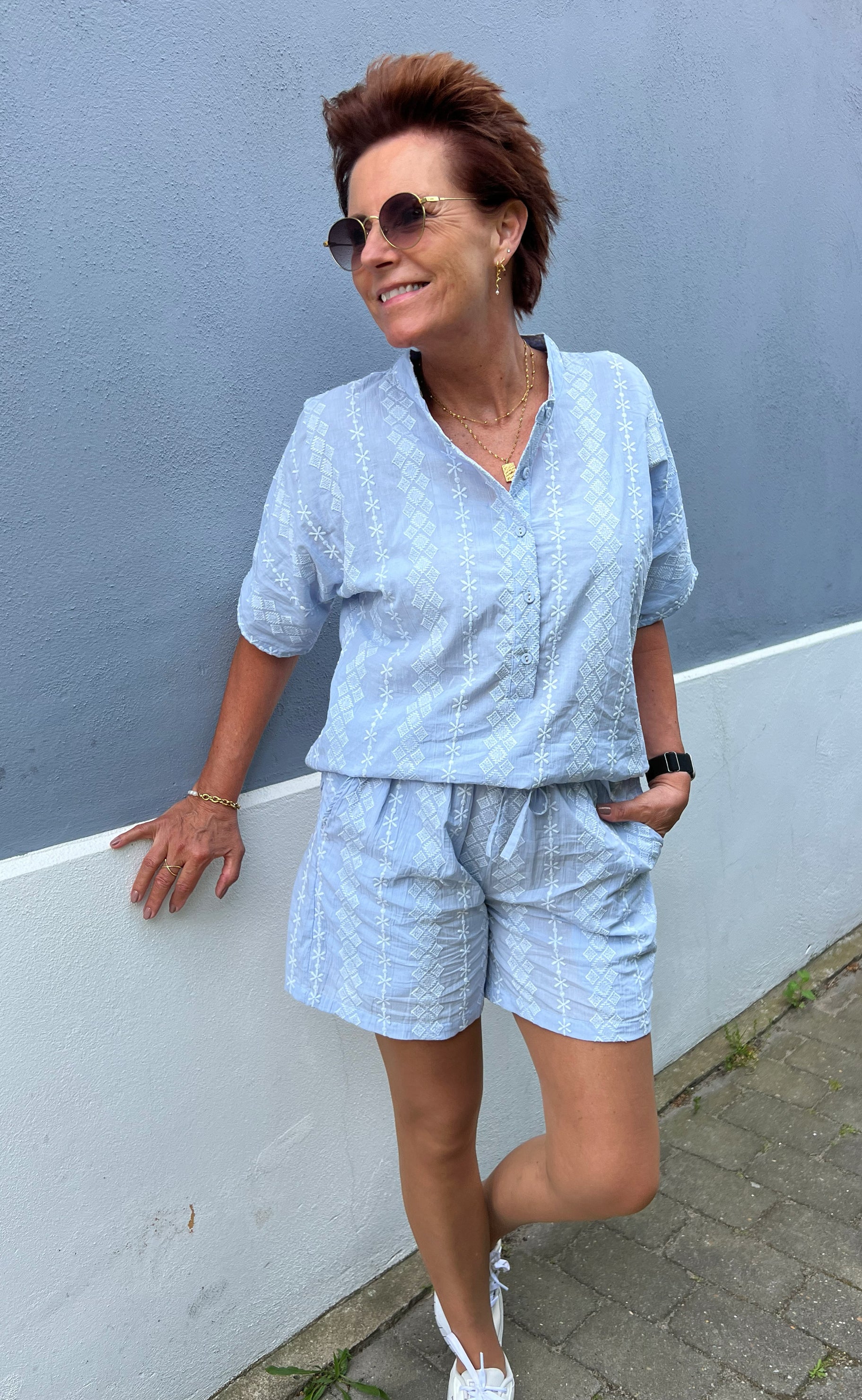 Say INA Copenhagen Shorts - Erica - Blue/White Embroidery