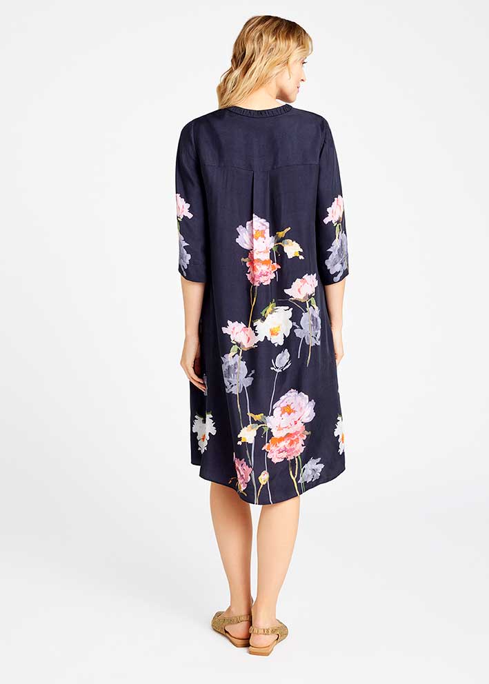 Gustav Madonna knee dress 57520 Kjole - Washed Black w. Print