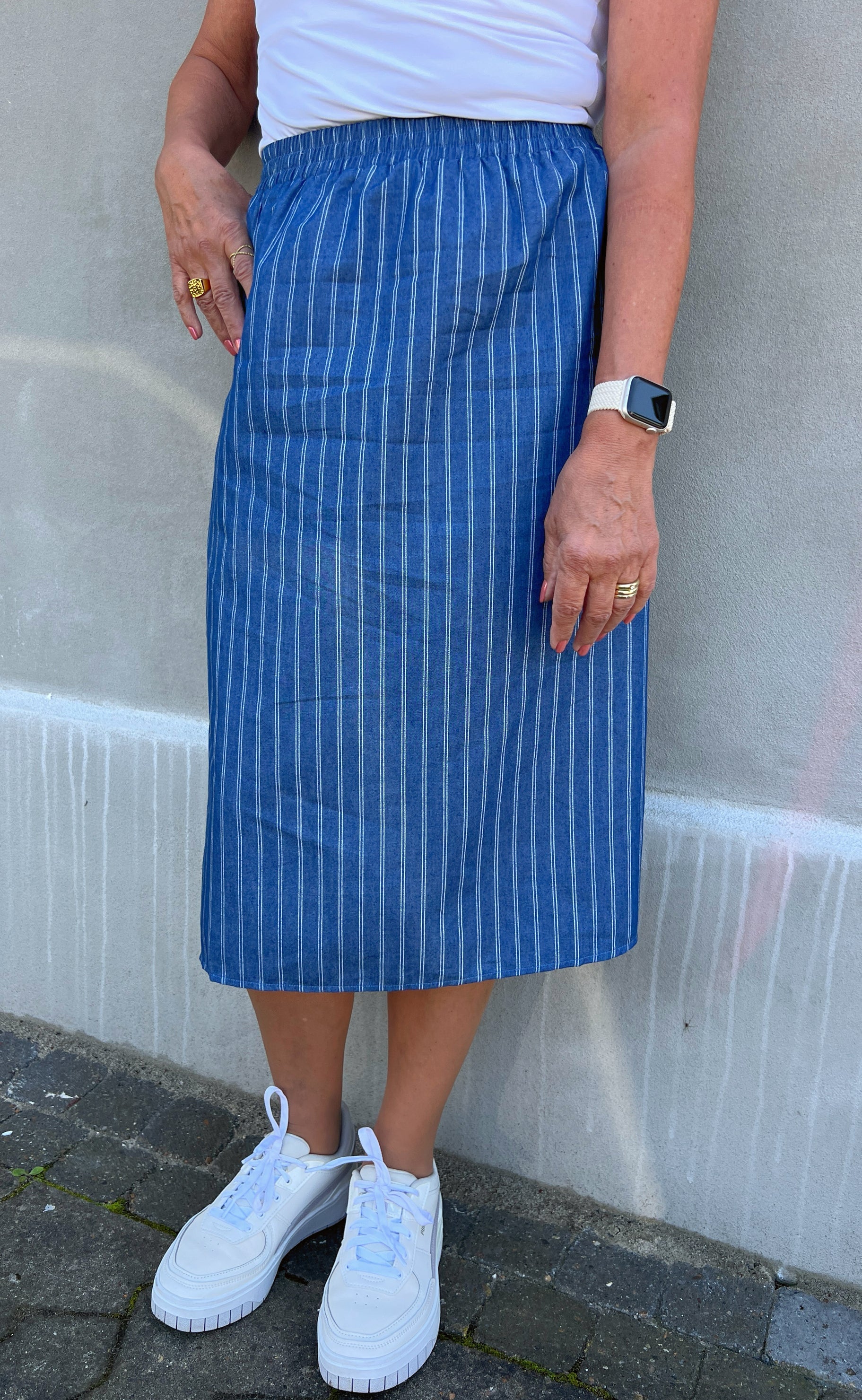 Say INA Copenhagen Nederdel - Stine - Denim Blue Pinstripe