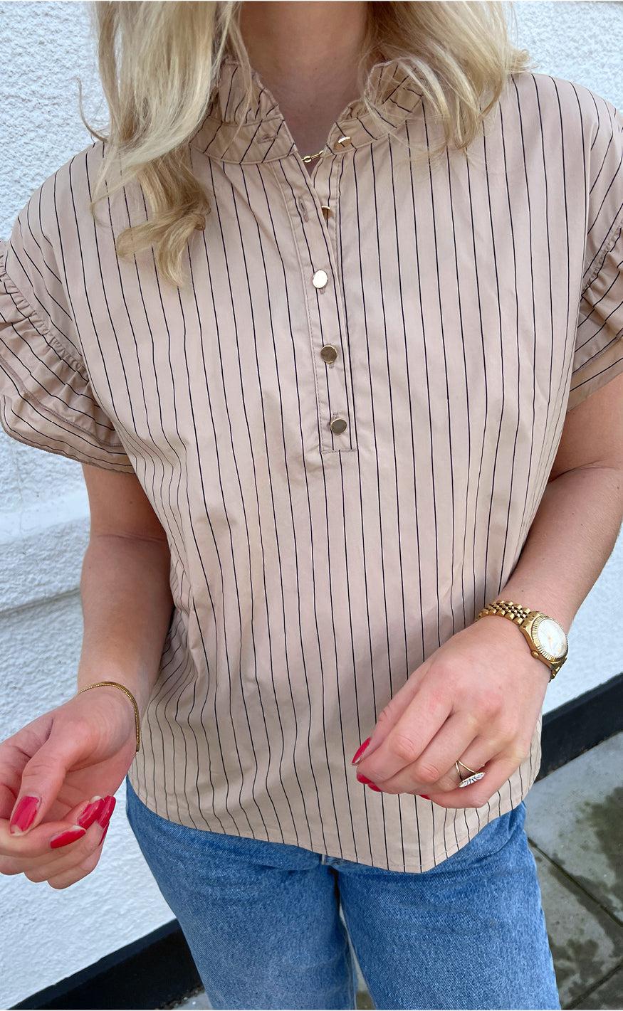 Say INA Copenhagen Top - Mandy - Beige Pinstripe