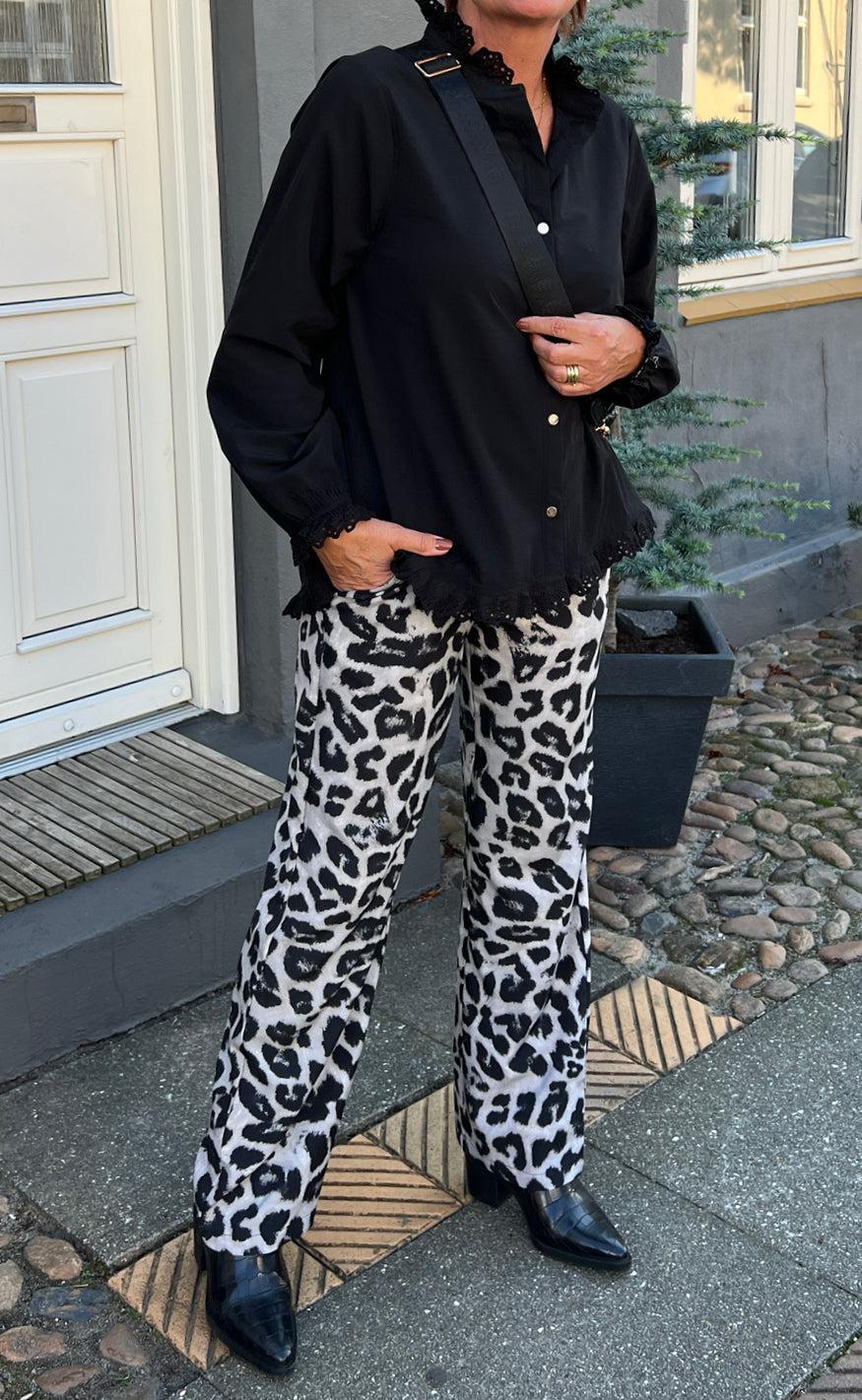 Say INA Copenhagen Bukser - Ida - Grey Leopard