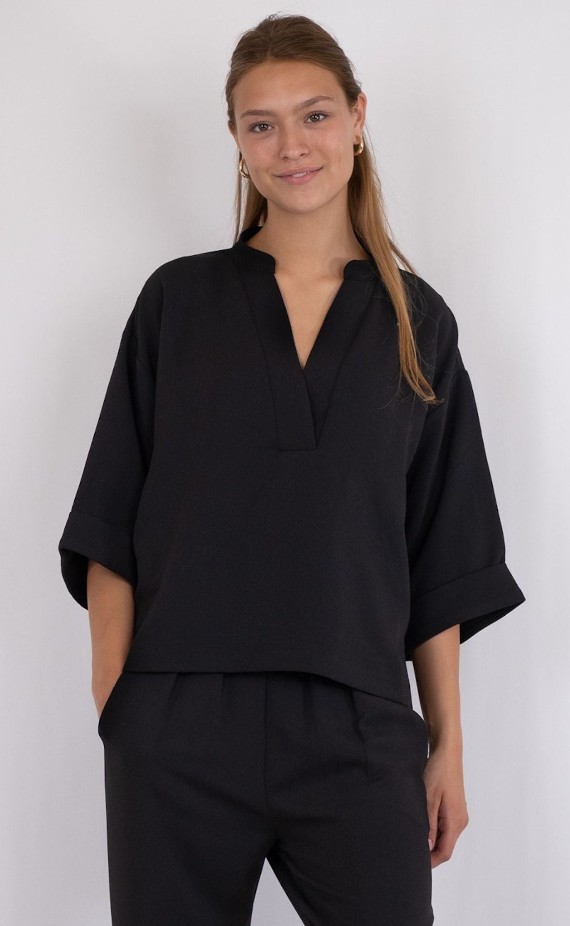 Neo Noir Bluse - Luma - Black