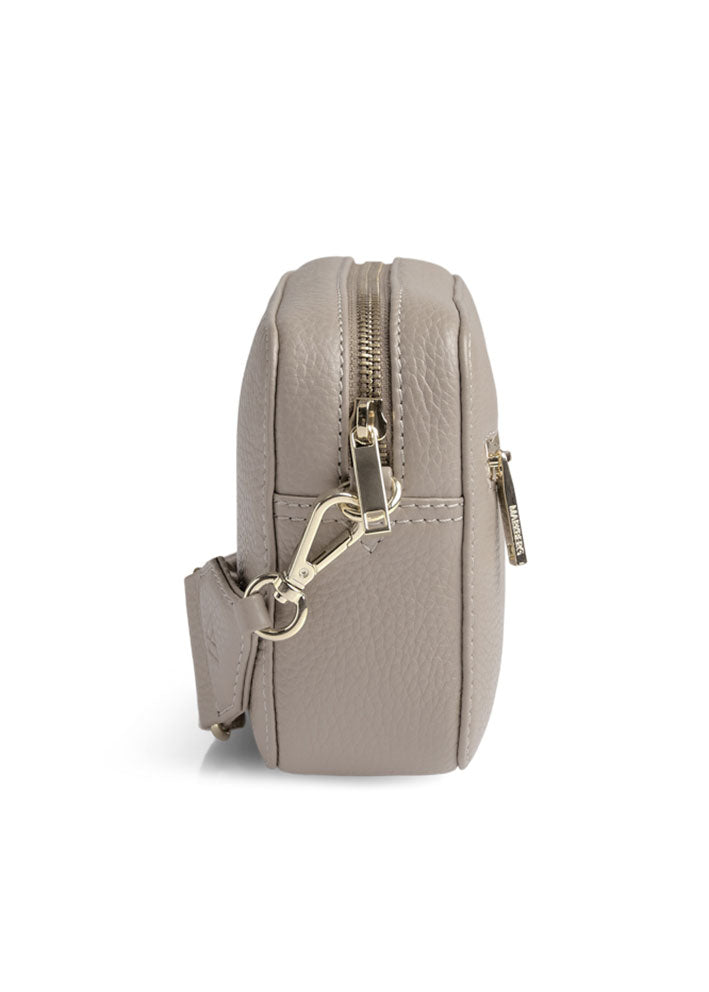 Markberg Elea Crossbody Taske - Grain - Sand with gold Online Hot Salg