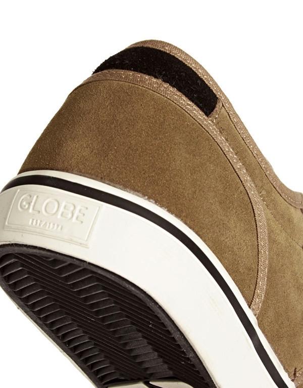 Globe Motley Sneaker